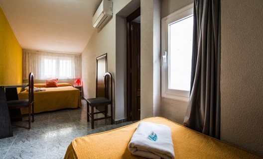 Hostal Escala Luna