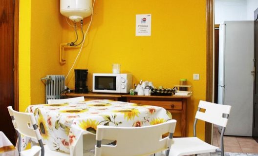 Hostal Escápat
