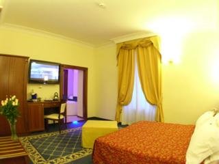 Hostal Esedra Inn
