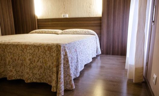 Hostal Esteba