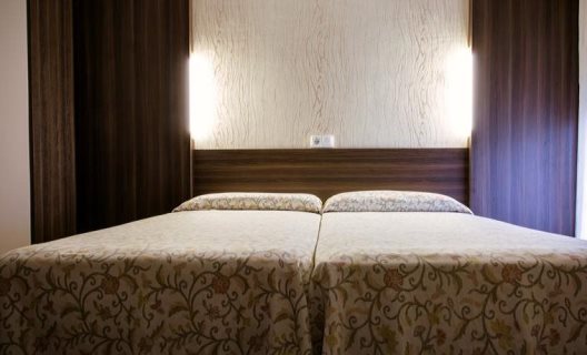 Hostal Esteba