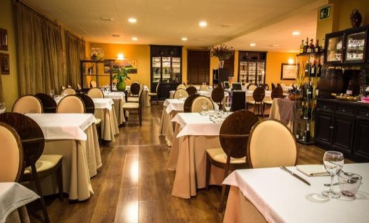 Hostal Esteba