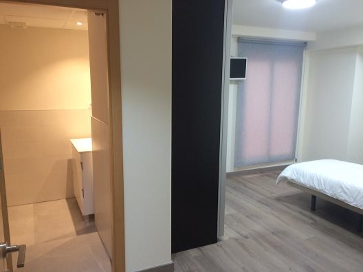 Hostal Europa House Village