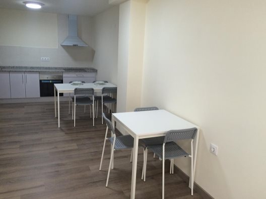 Hostal Europa House Village