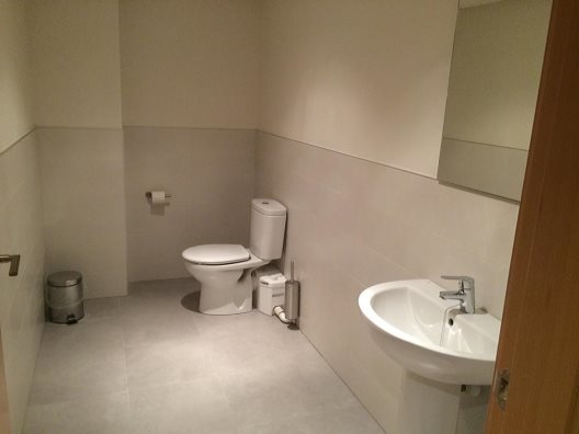 Hostal Europa House Village
