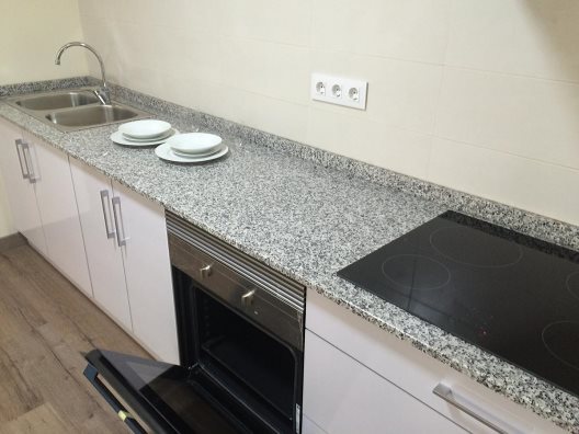 Hostal Europa House Village