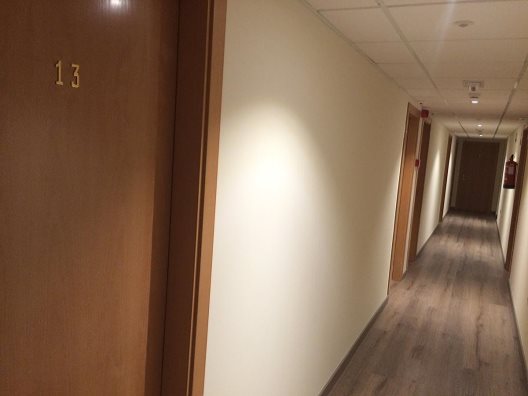 Hostal Europa House Village