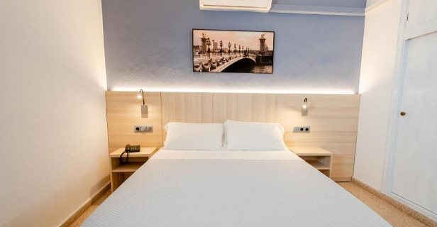 Hostal Eurotel