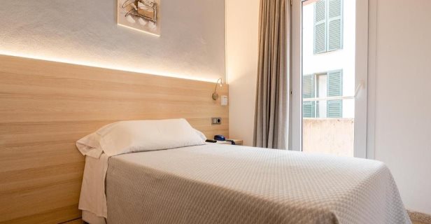 Hostal Eurotel