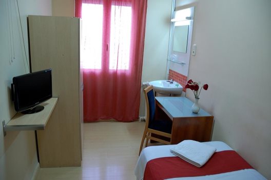 Hostal Falfes