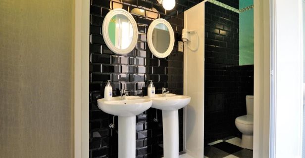 Hostal Far Home Plaza Mayor