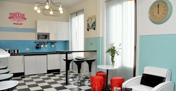 Hostal Far Home Plaza Mayor