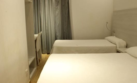 Hostal Fina