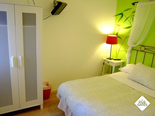 Hostal Five Gates