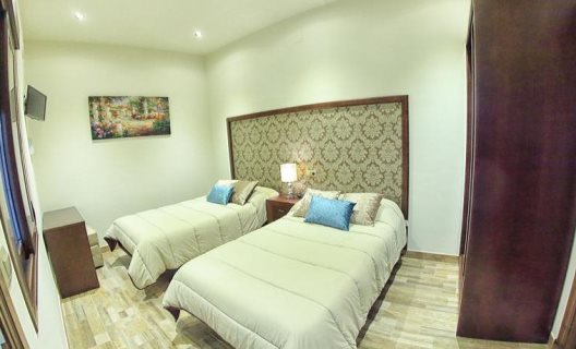 Hostal Garlu