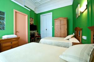 Hostal Girona