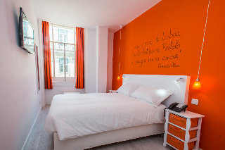 Hostal Golden Tram 242