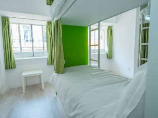 Hostal Golden Tram 242