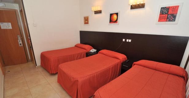 Hostal Goyma III