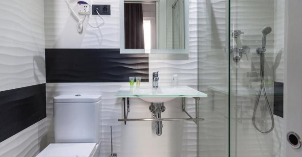 Hostal Gran Via 44