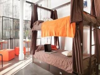 Hostal Hip Karma Shared Rooms