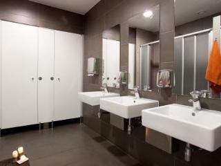 Hostal Hip Karma Shared Rooms
