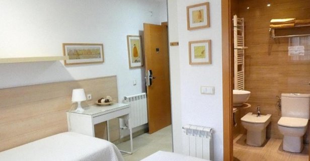 Hostal House Barcelona