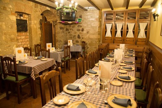 Hostal Hueso