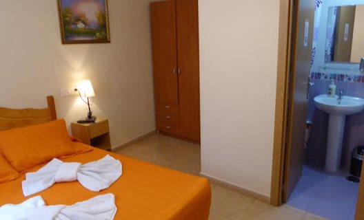 Hostal Huespedes Toledo