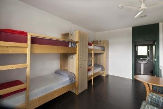 Hostal Inout