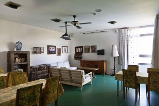 Hostal Inout