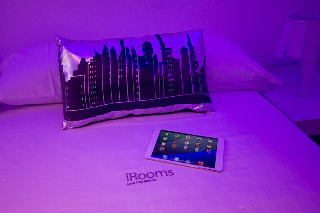 Hostal Irooms Rooms
