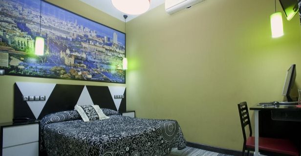 Hostal Jc Rooms Santa Ana