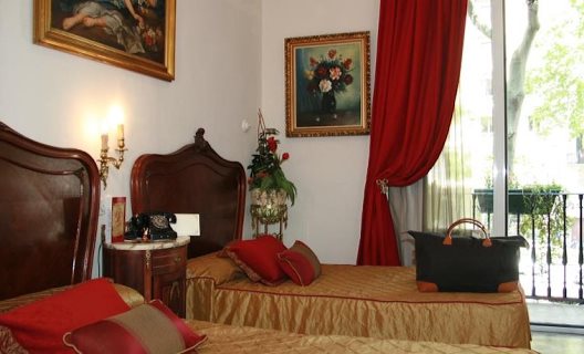 Hostal L Antic Espai