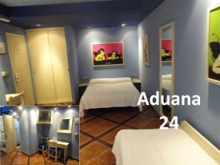 Hostal La Aduana