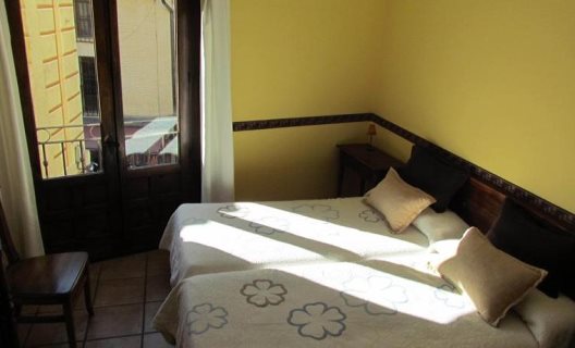 Hostal La Campana