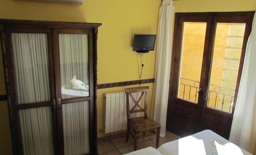 Hostal La Campana