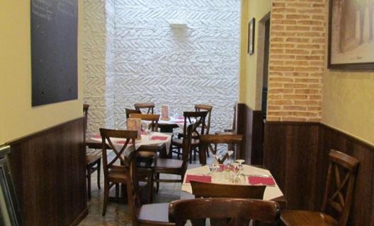 Hostal La Campana