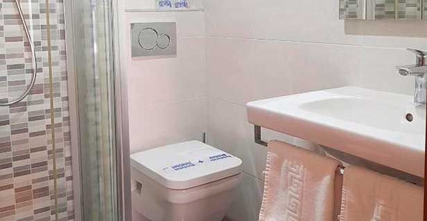 Hostal La Colonia