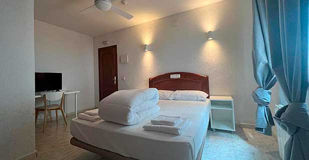 Hostal La Embajada