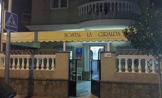 Hostal La Giralda
