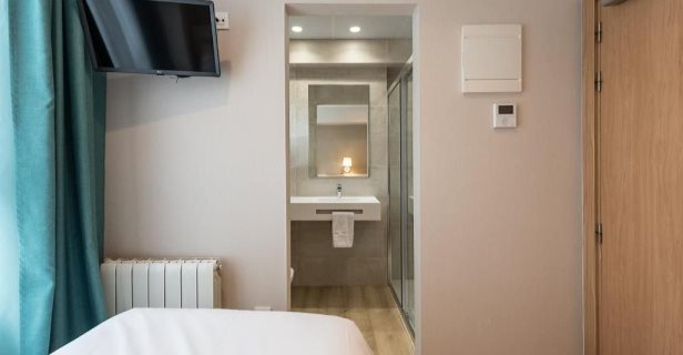 Hostal La Lonja