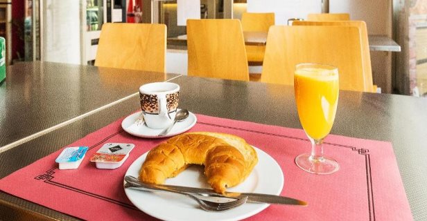 Hostal La Lonja