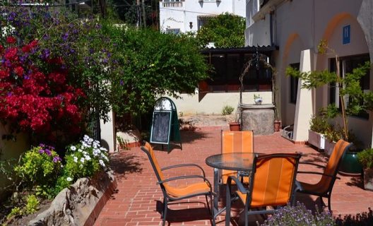 Hostal La Mimosa Guesthouse B&b