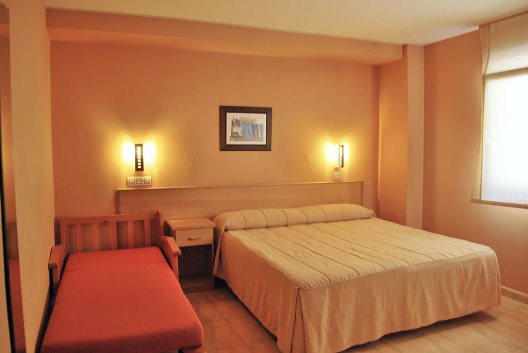Hostal La Plaza