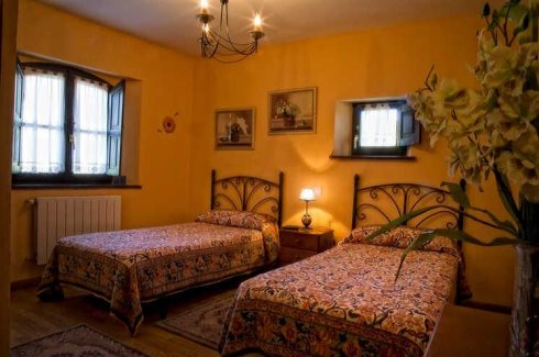 Hostal La Posada Puente Romano