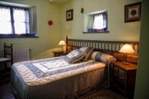 Hostal La Posada Puente Romano