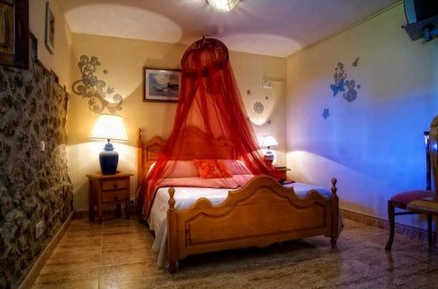 Hostal La Posada Puente Romano