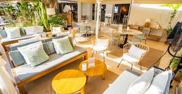 Hostal La Savina