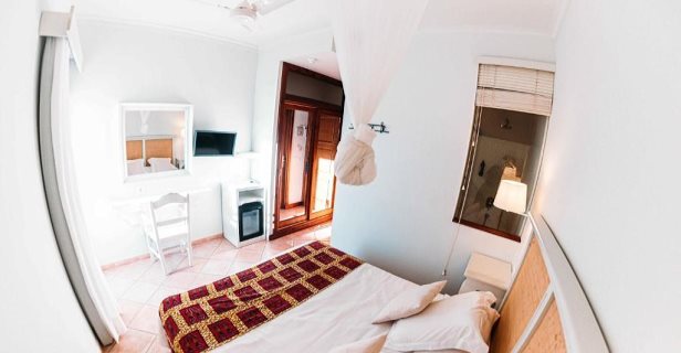 Hostal La Savina